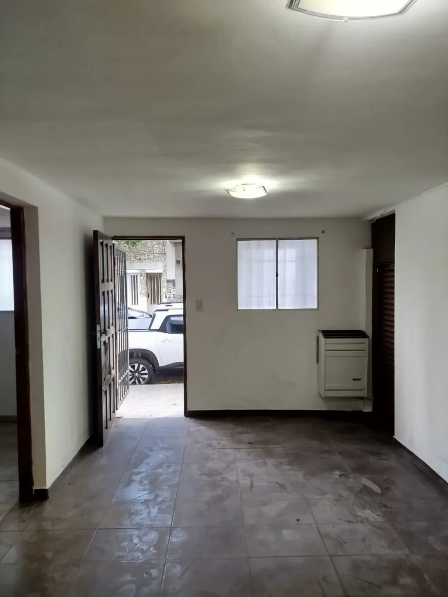 4-room PH with private entrance