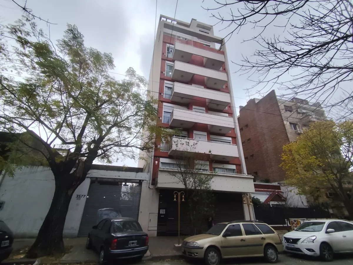 Studio 5º andar com varanda