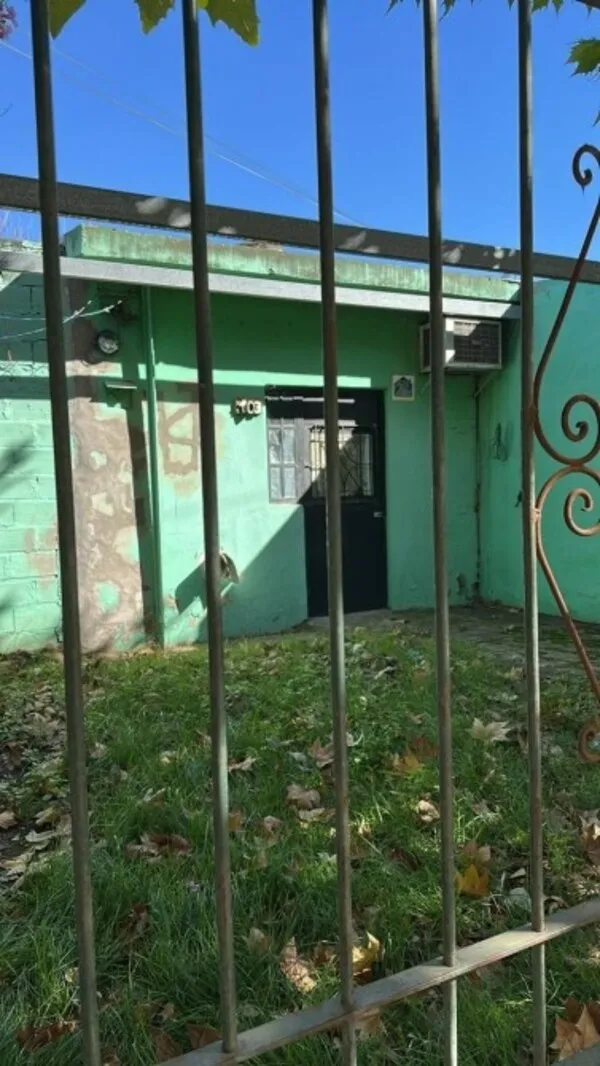 Alquiler De Casa Tres Ambientes En Longchamps