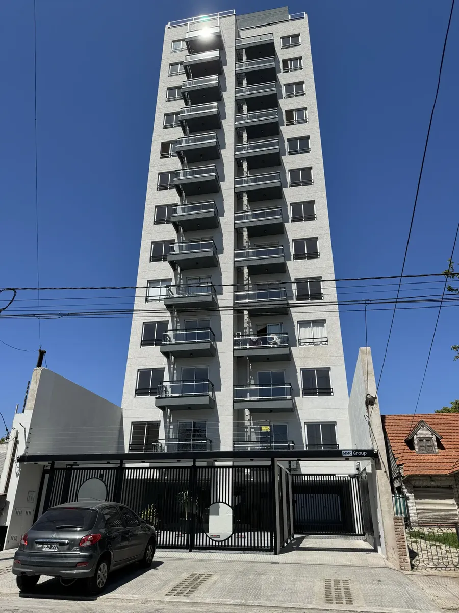 Departamento Dos Ambientes A Estrenar. Súper Luminoso Y Vista Panorámica Desde Todos Sus Ambientes