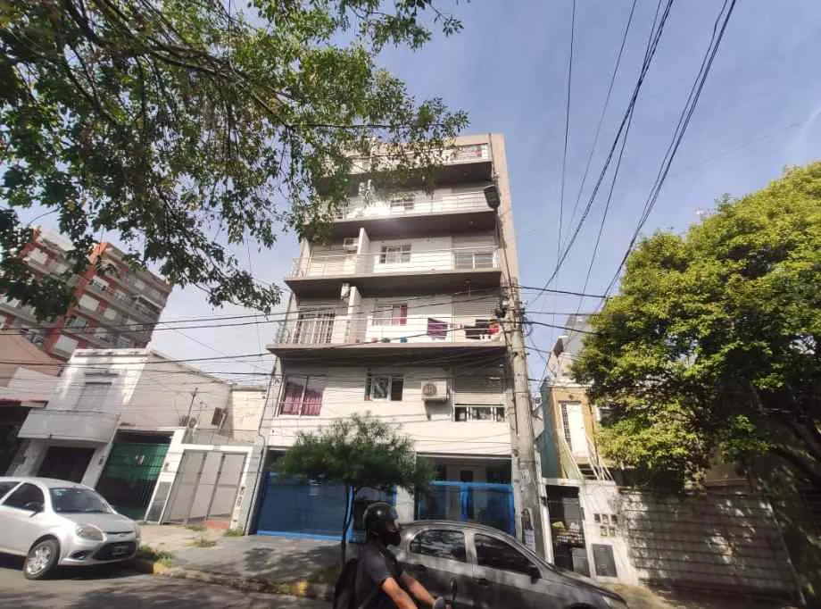 Monoambiente En Alquiler En Moron Centro