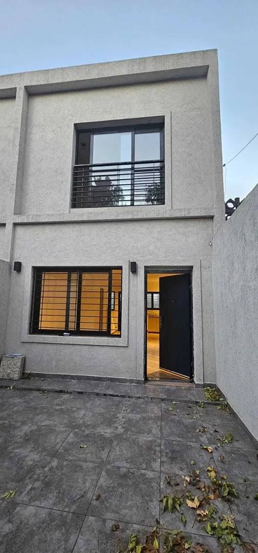 Departamento Dúplex En Alquiler En Ituzaingó, G.b.a. Zona Oeste, Argentina