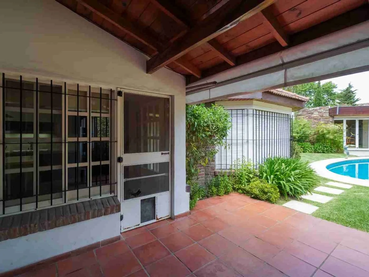 Casa En Alquiler En La Mejor Zona De Olivos