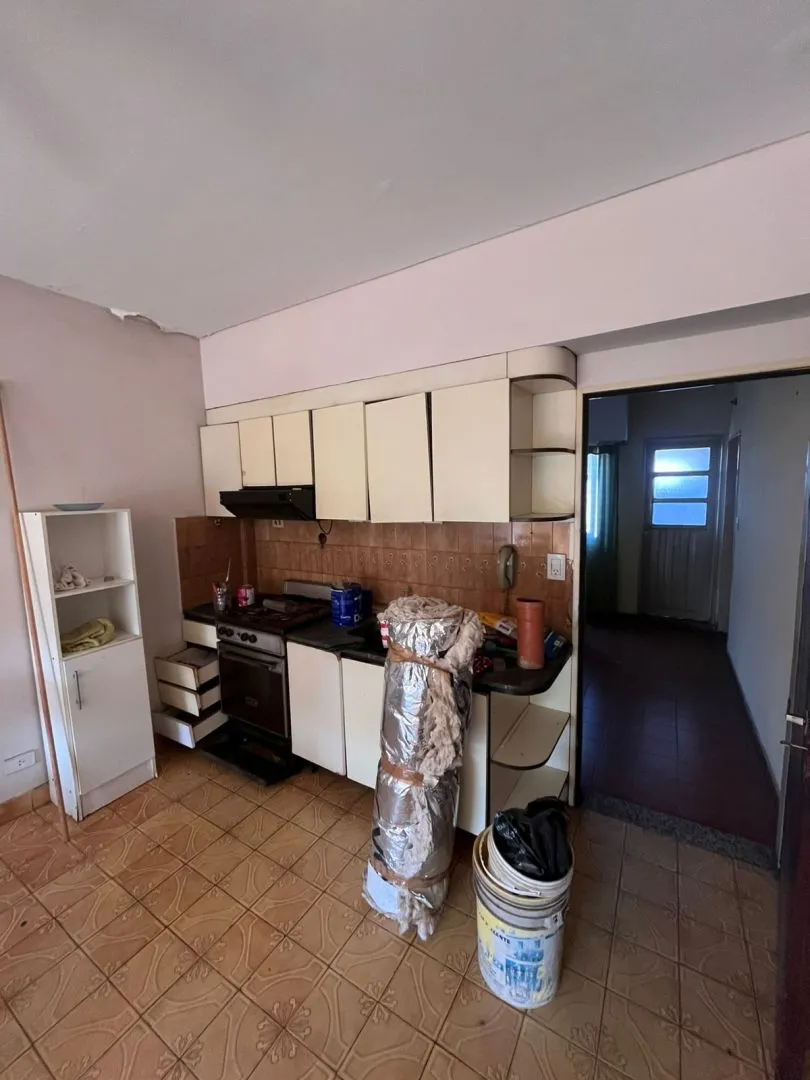 Alquiler De Departamento 2 Ambientes En Caseros, Tres De Febrero