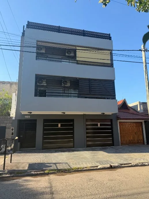 Departamento En Alquiler En Wilde