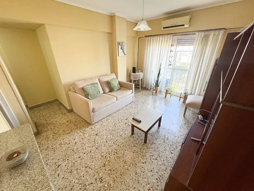 Departamento con terraza y 2 dormitorios