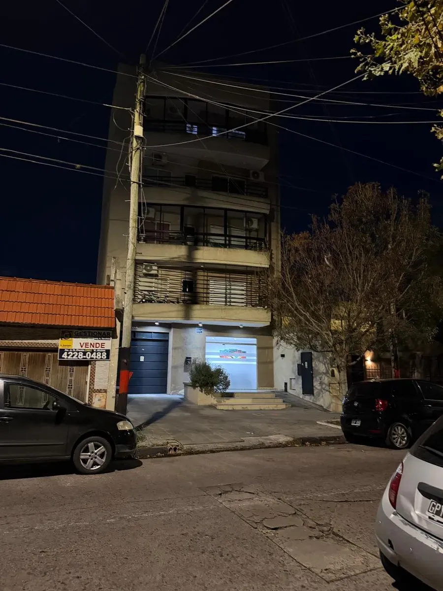 Departamento Monoambiente Lanus Oeste Con/sin Cochera 5 Cuadras Lanusita Y Centro Comercial