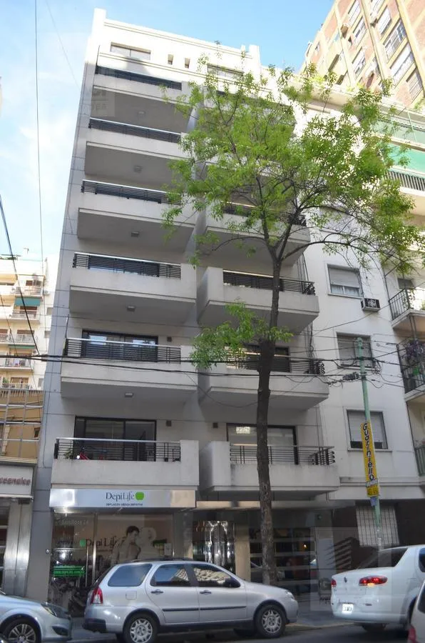 Luminoso Monoambiente Con Balcón Al Frente - C/cochera Cubierta - Caballito