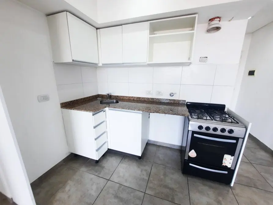 Departamento En Alquiler En Lanús Este