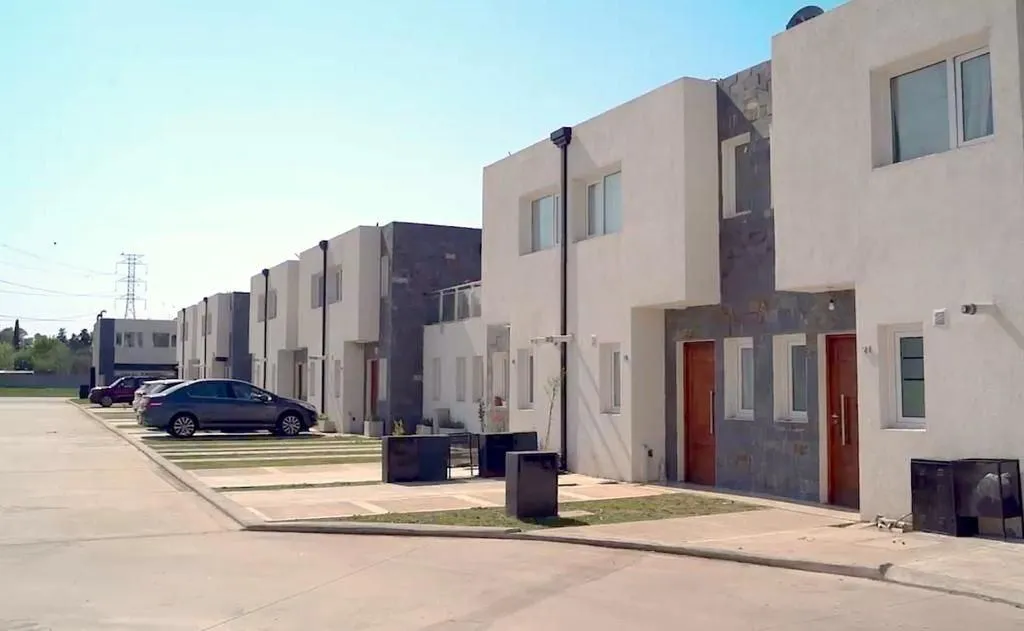 Duplex En Alquiler Barrio Cerrado Spring Park Pilar