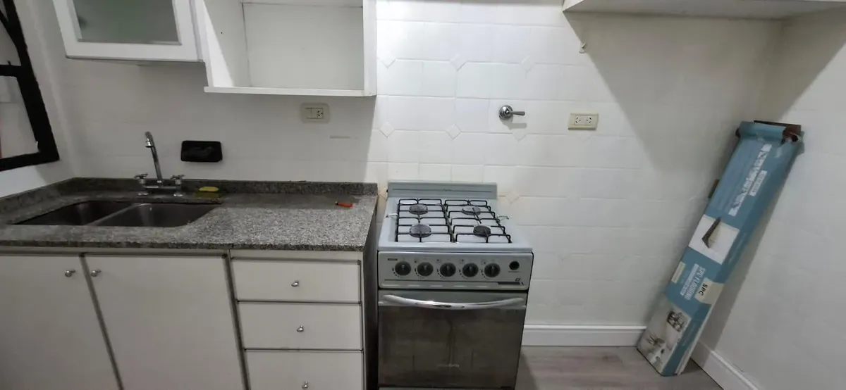 Departamento 2 Ambientes Con Balcón Francés