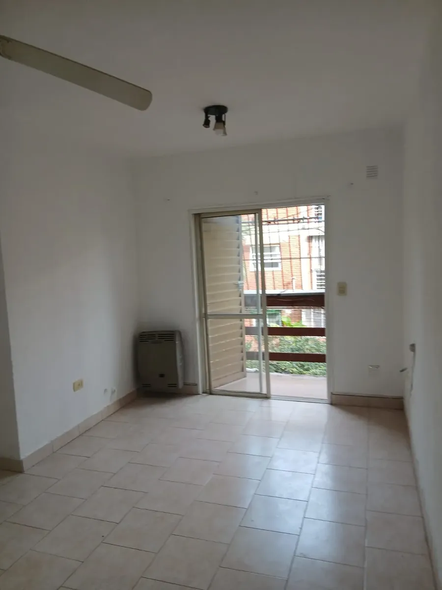 Departamento De 2 Habitaciones Barrio La Coca Cola Del Jaguel