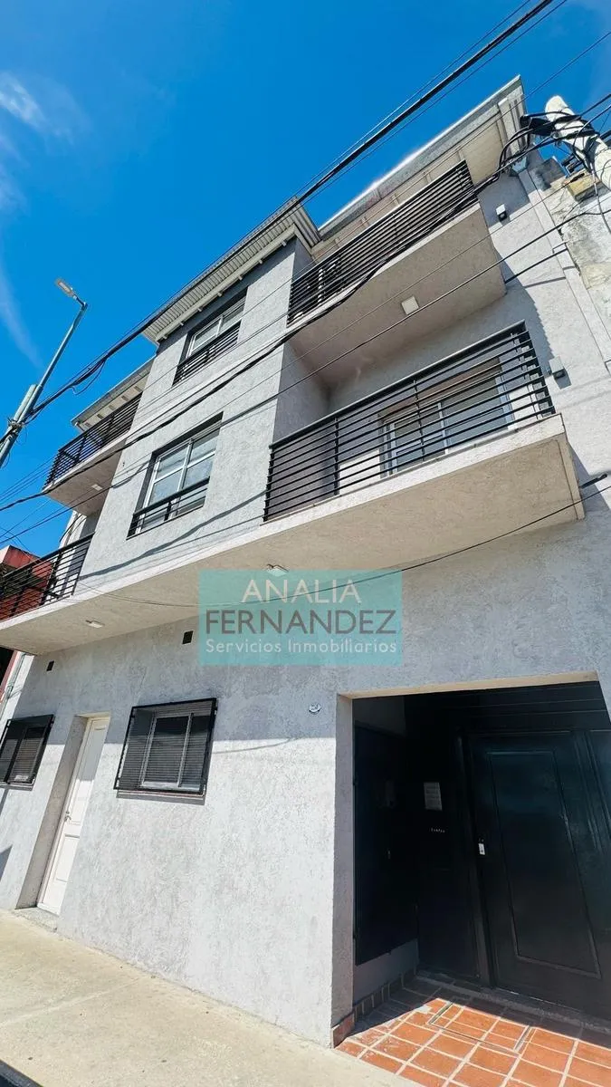 New studio on Av. Roca