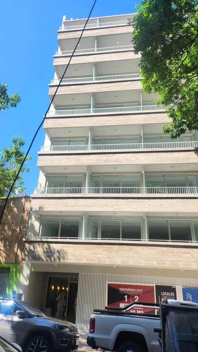 Studio with balcony in Belgrano