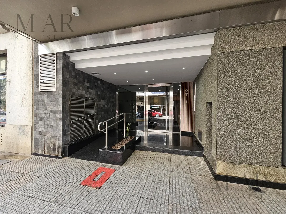 Studio novo, aquecimento por piso