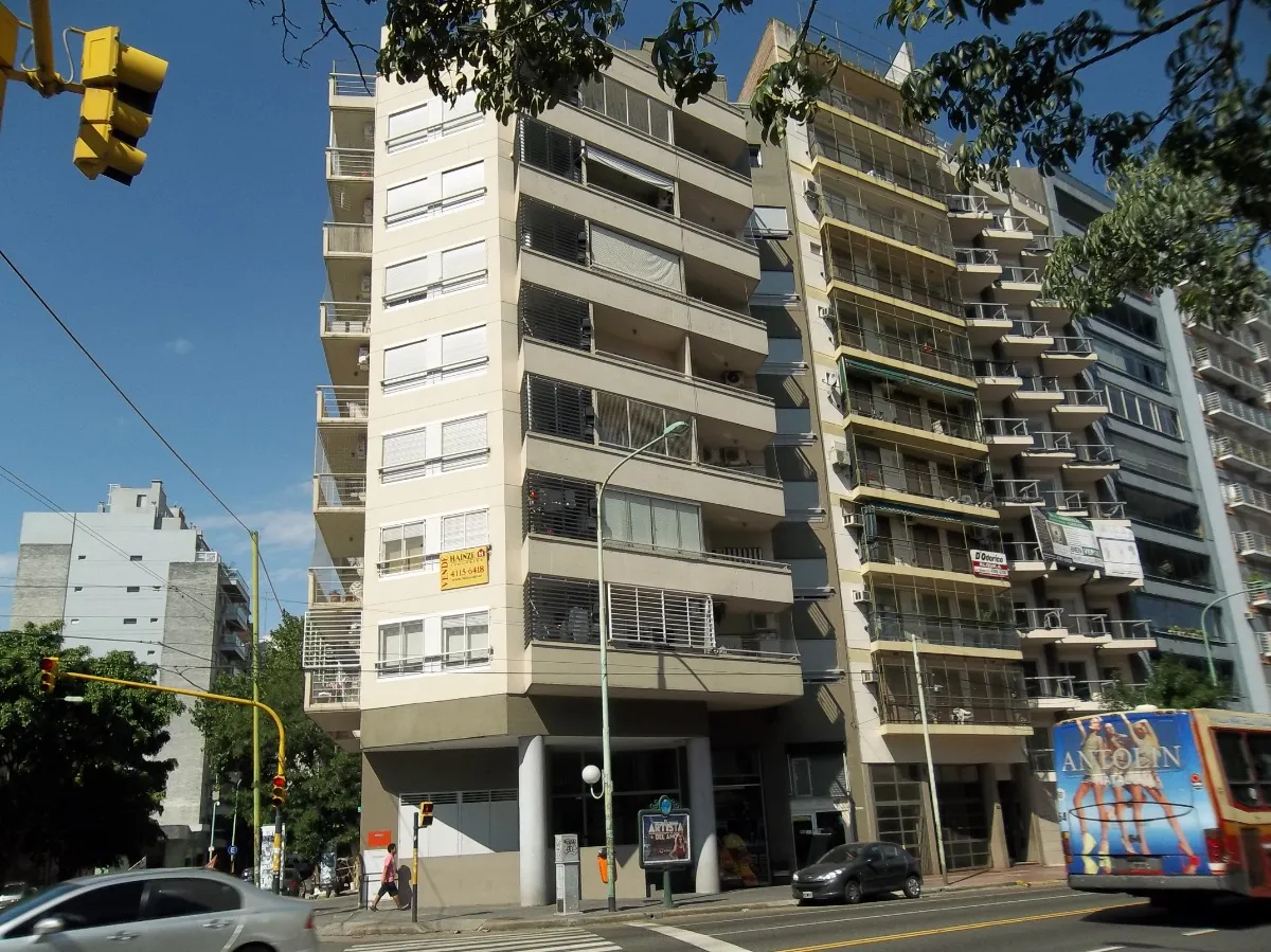 2 Ambientes Al Frente Con Parrilla Propia