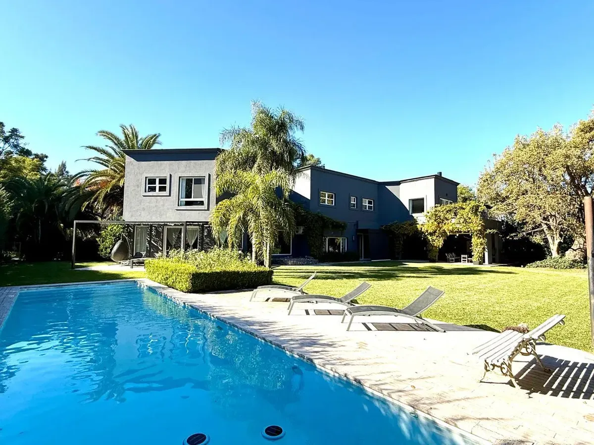 Casa En Villa Bertha