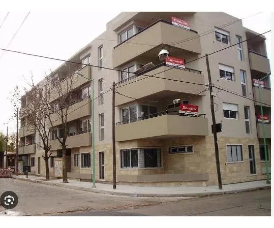 Квартира 2 комнаты, Темперлей