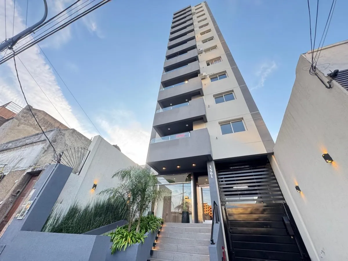 Alquiler Departamento 3 Ambientes - Lanus Este