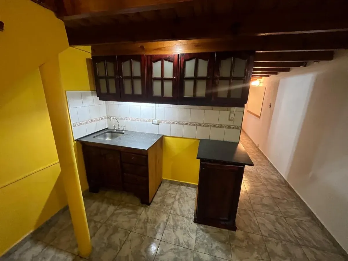 Depto 3 Amb ( Villa Tesei Centro) A Mts Av Vergara