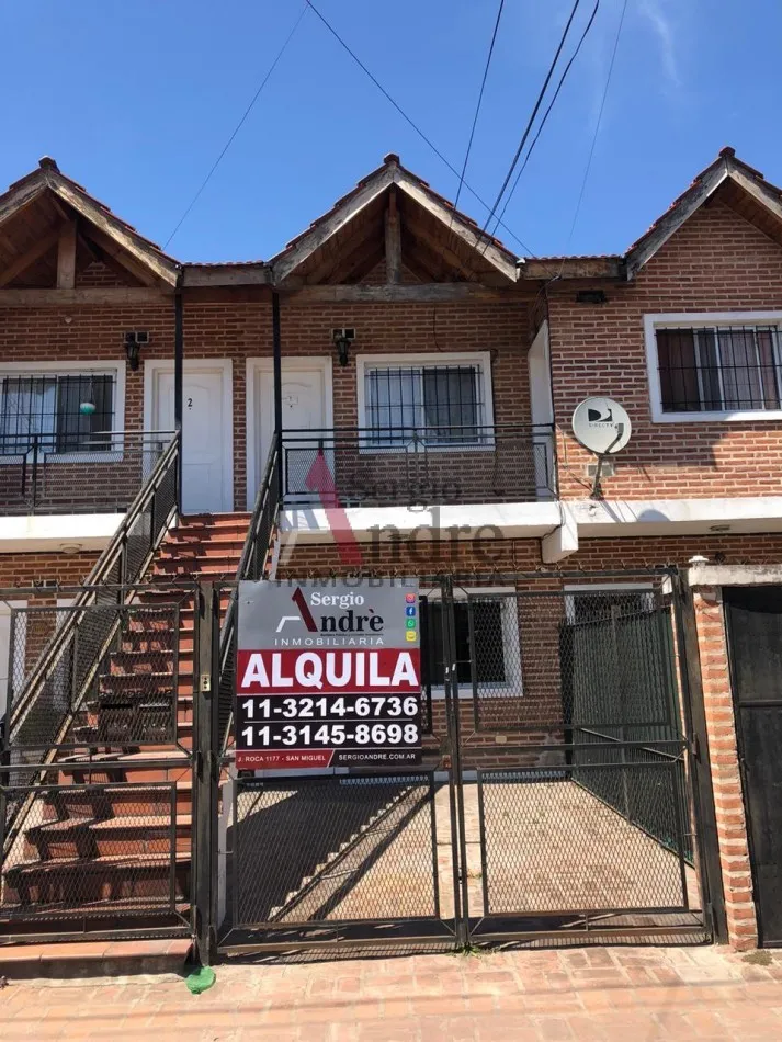 Dos Ambientes (con Cochera) Calle Jose C Paz 1308 A 100 Metros De Av Peron Jose C Paz