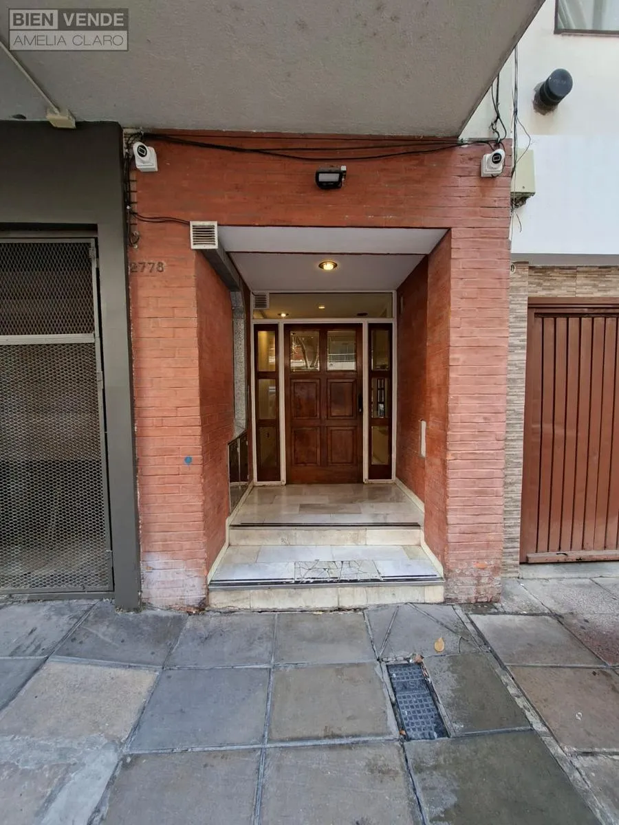 2-room apartment with enclosed balcony