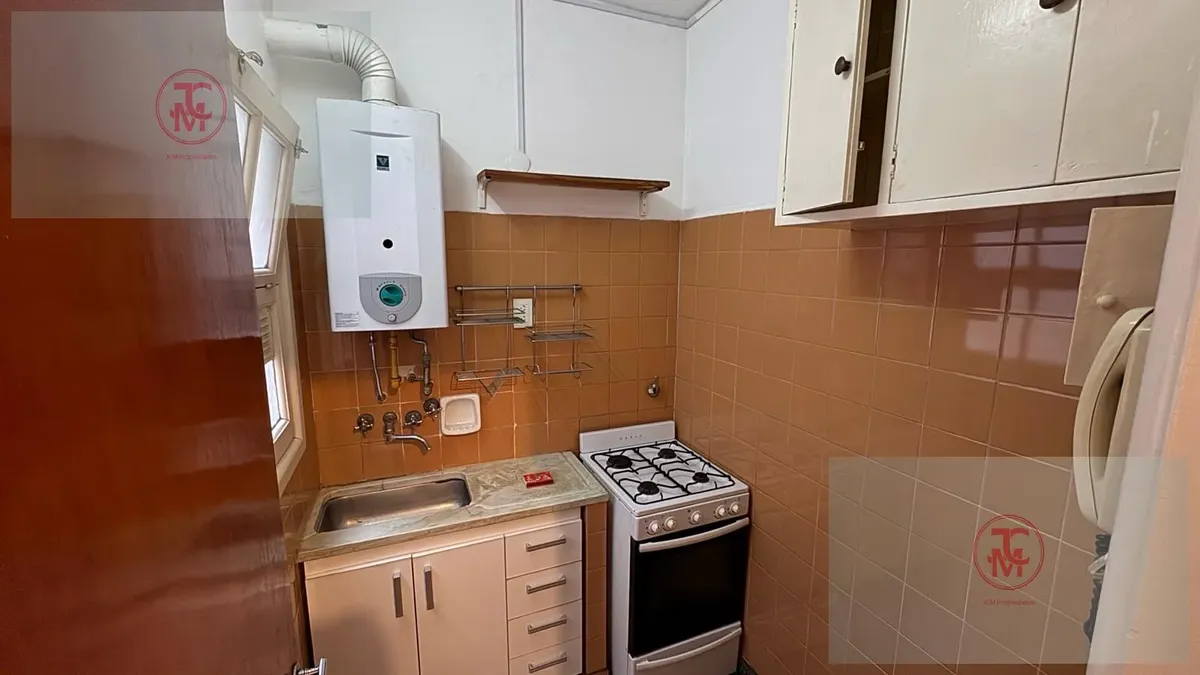 1 bedroom, private patio and balcony