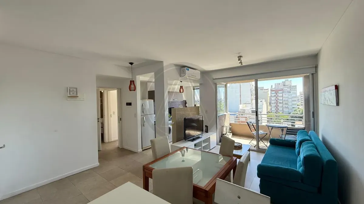Departamento Semipiso De 2 Ambientes Con Cochera En Alquiler Temporal - Villa Pueyrredon