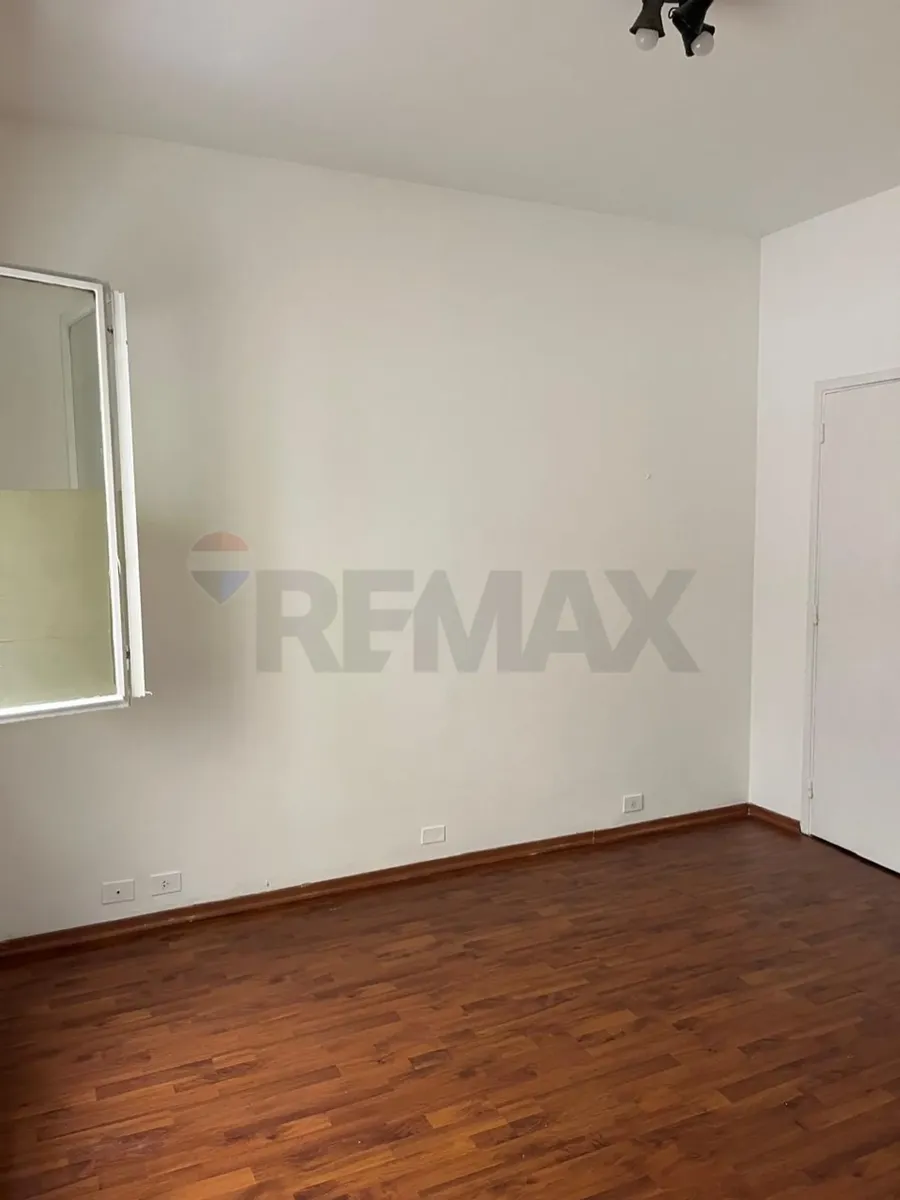 Recoleta 2-room north-facing
