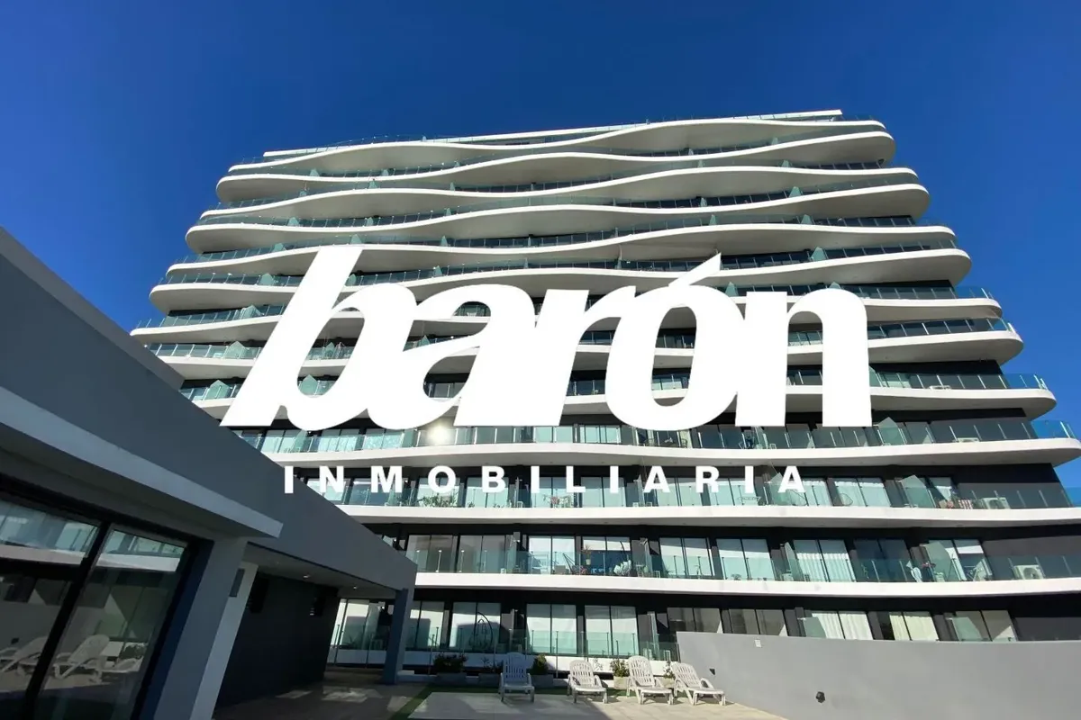 9th-floor balcony, pool and gym