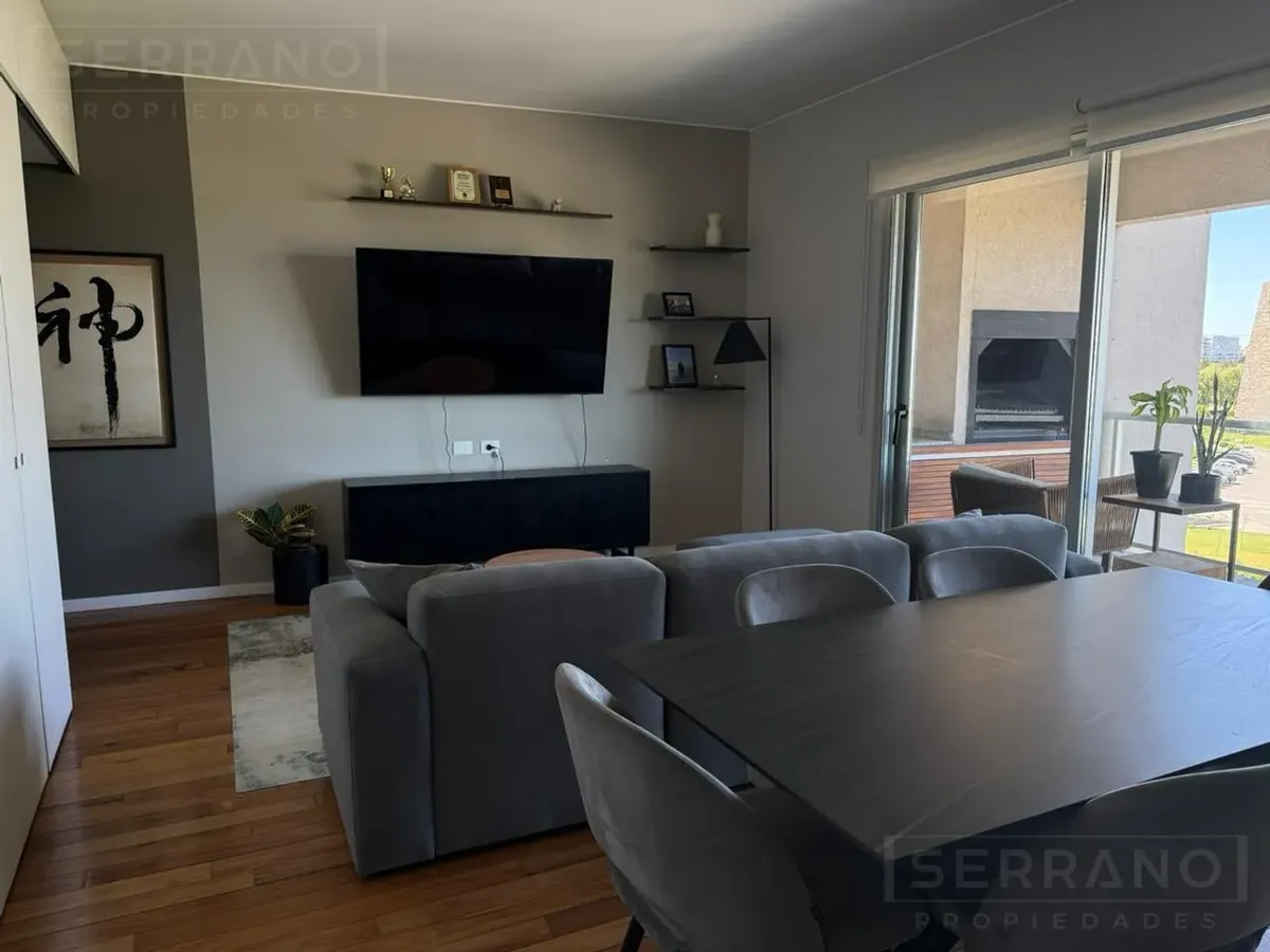 3-room unit with balcony and grill