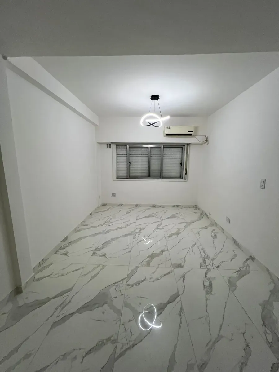 Alquila ( ). Monoambiente. Apto Profesional. Límite De Villa Pueyrredón - Villa Urquiza, Caba, Sobre Avenidas. Ideal Profesional, Personas Solas O Estudiantes. Expensas Bajas
