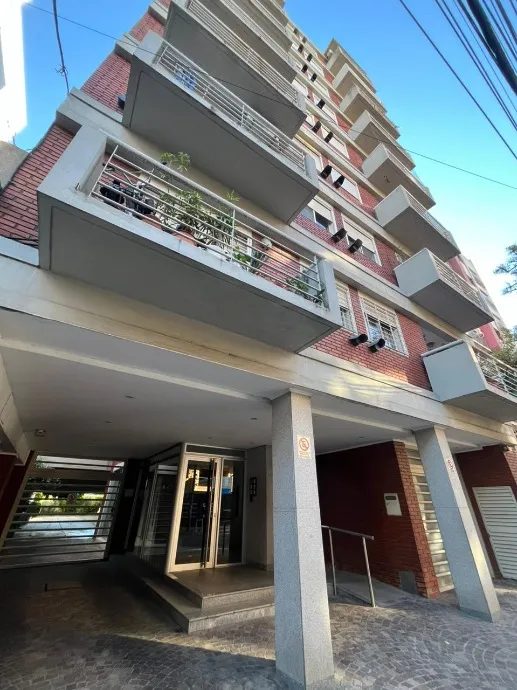 Departamento En Alquiler En Moron Sur