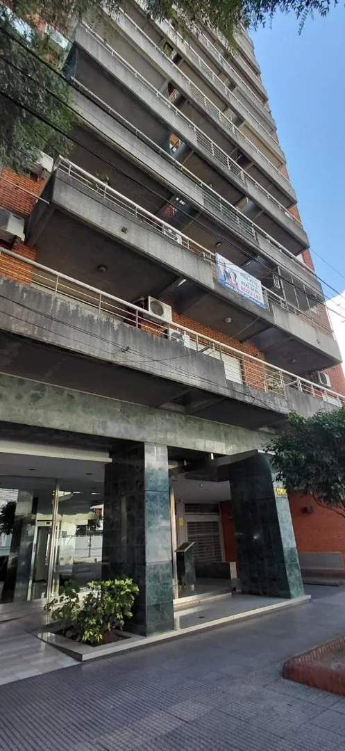 Departamento Monoambiente En Alquiler, Frente Con Balcòn