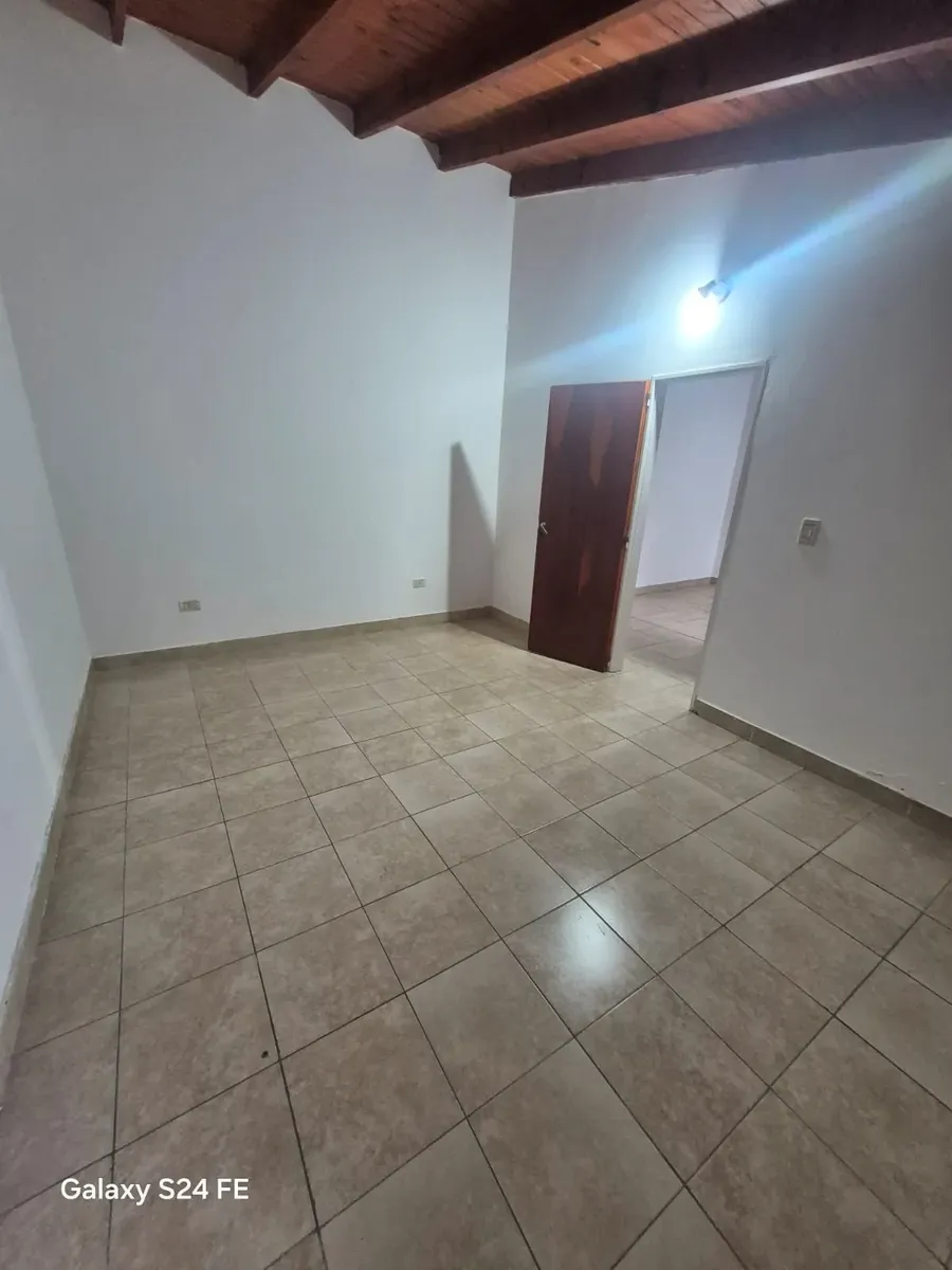Alquiler Libres Del Sud 343 Villa Sarmiento Dto 2 Amb 1er Piso Por Escalera