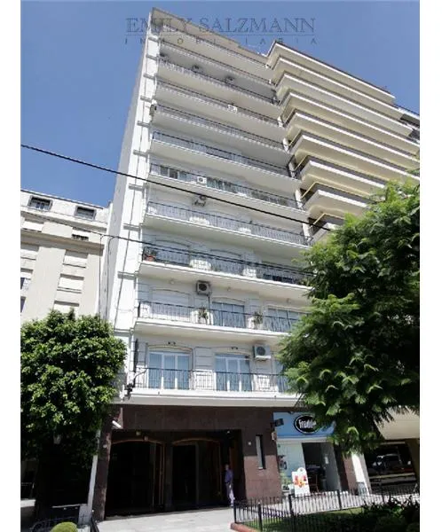 Departamentos 4 Dormitorios - Alquiler