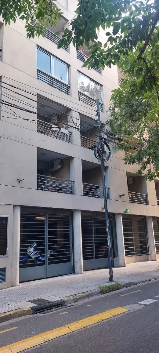 Monoambiente Grande, Excelente Estado
