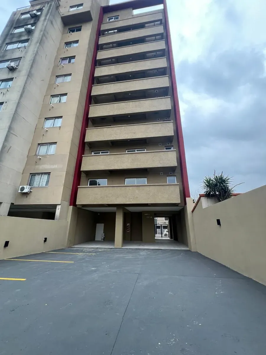 Departamento 3 Ambientes Con Balcon En Alquiler
