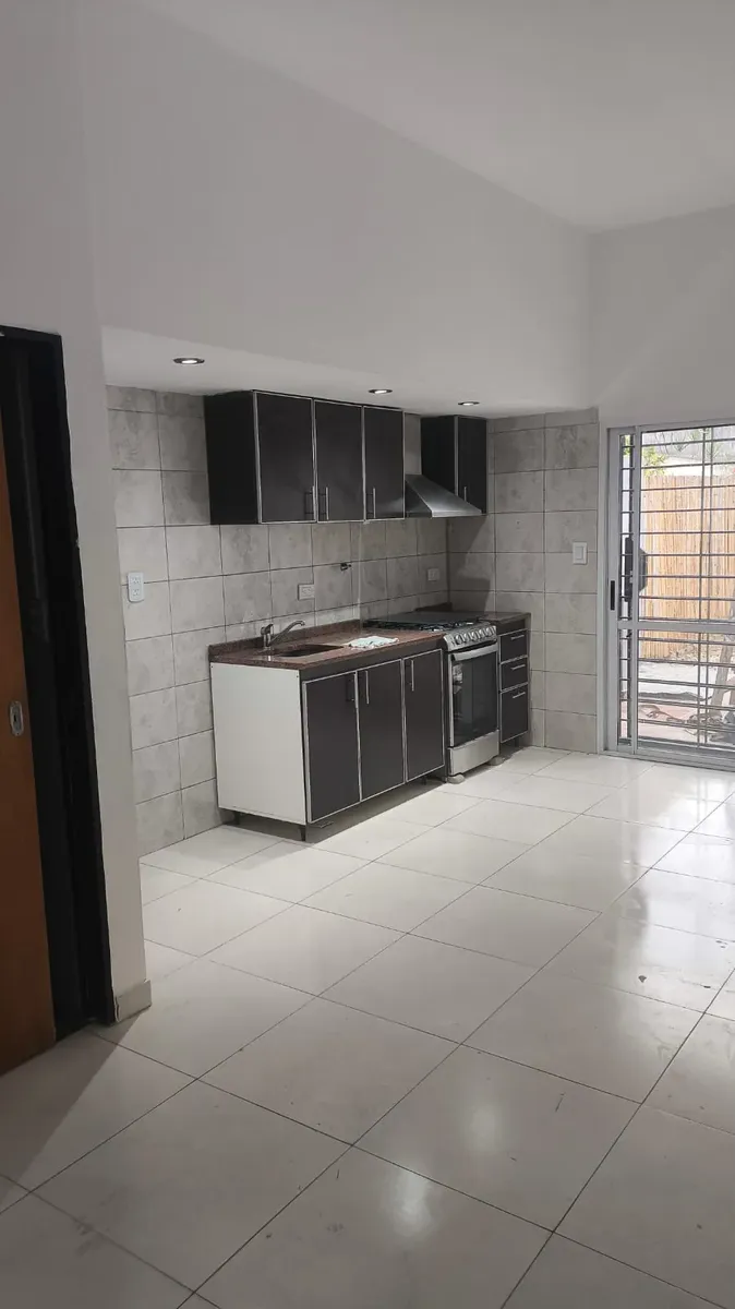 Amplio Y Funcional Ph En Duplex Sin Expensas Con Fondo De Dos Ambientes