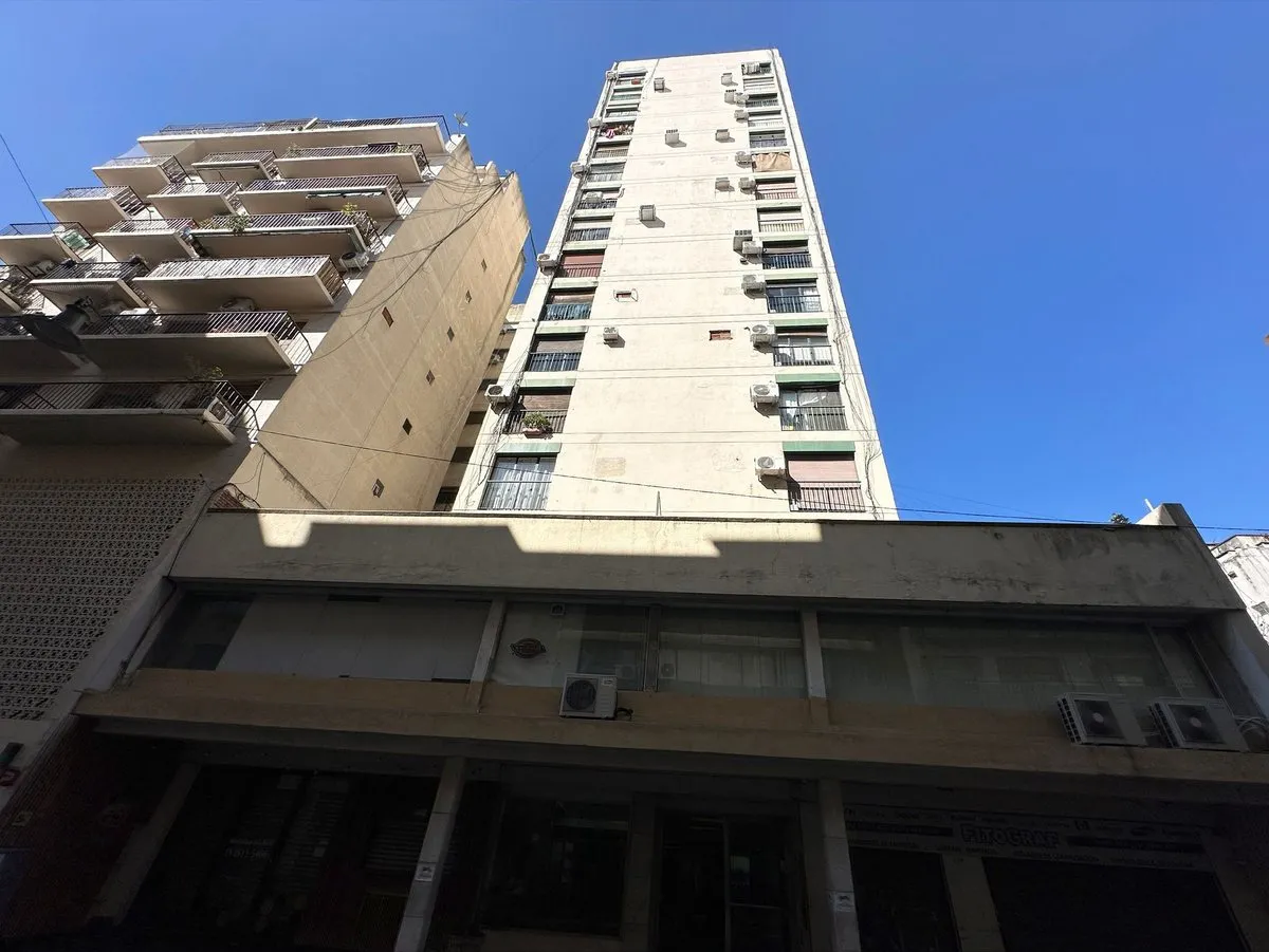 Alquiler Monserrat 2 Ambientes Piso 15 Vista Luz