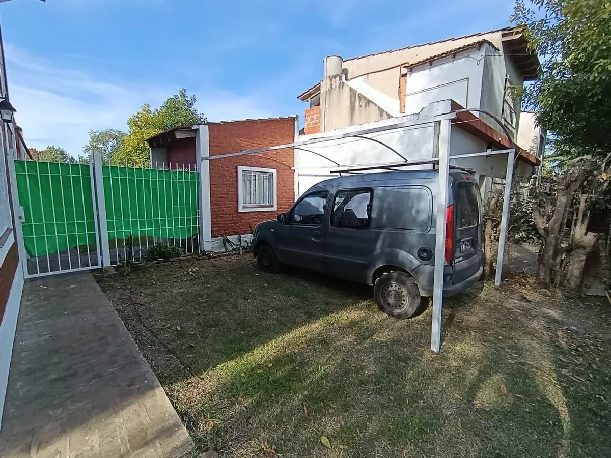 Casa En Burzaco