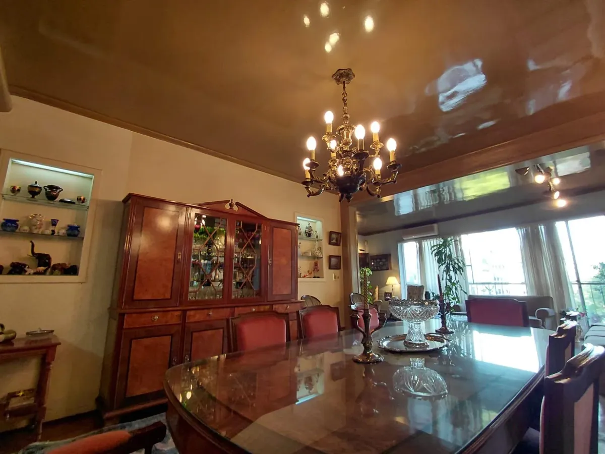 Житло: 4 спальні, Recoleta