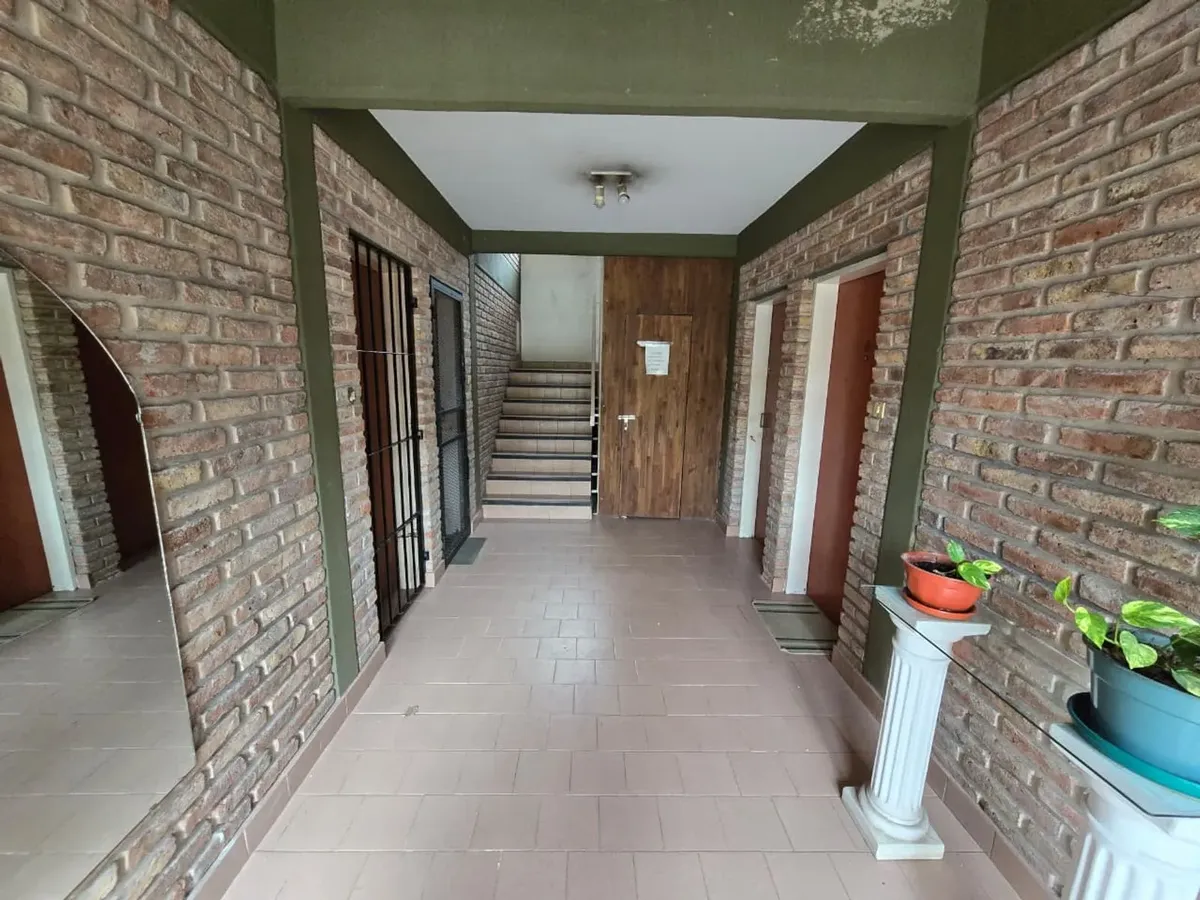 Alquiler De Departamento 3 Ambientes En Primer Piso - Barrio Coca Cola - Vitun 3 - Monte Grande