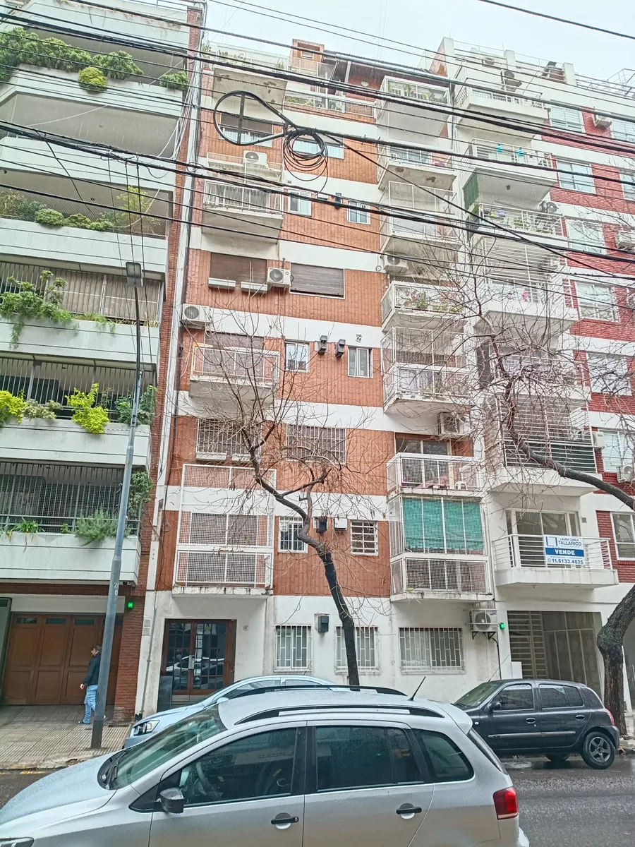 Excelente Depto. De 1 Ambiente Y Medio En La Calle Zuviria Al 0, Parque Chacabuco