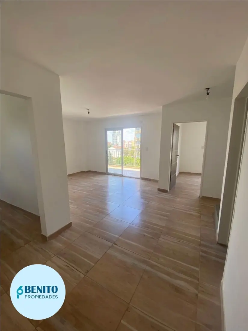 3 Ambientes Tipo Duplex En Alquiler Con Cochera. San Miguel