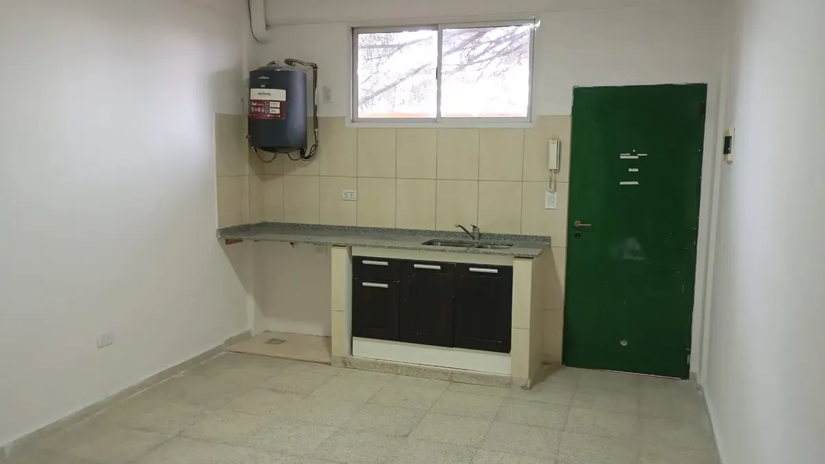 Departamento 2 Amb Alquiler Merlo Centro