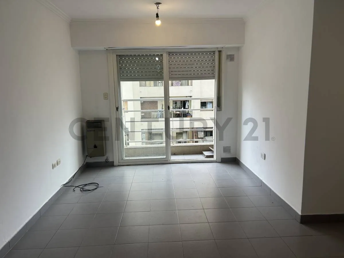 Alquiler Monoambiente 45 12 Y 13