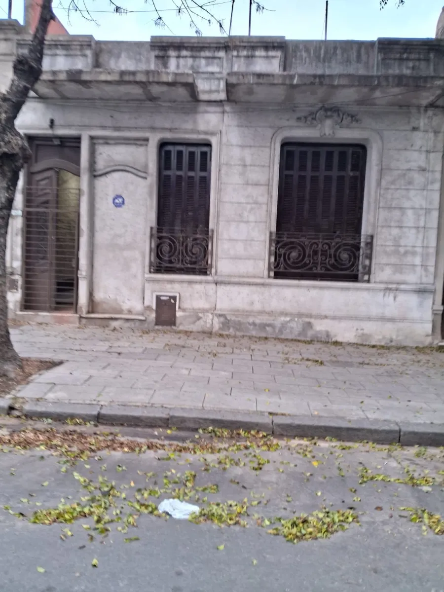 Casa Antigua En Buen Estado Para Uso Comercial Y/o Vivenda En Polo Tecnologico