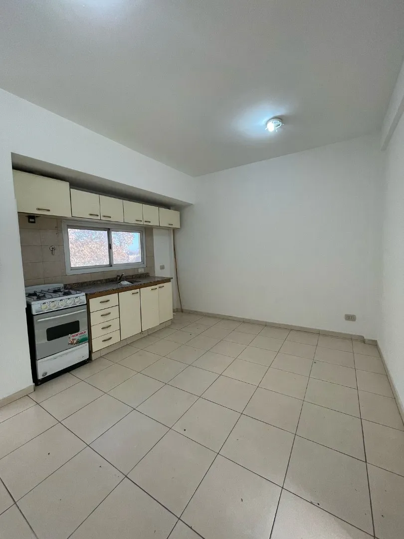 Alquiler Departamento 2 Ambientes Merlo Centro