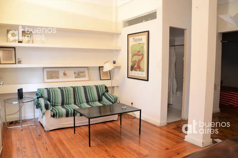 Departamento 2 Ambientes Con Balcón En San Telmo En Alquiler Temporario